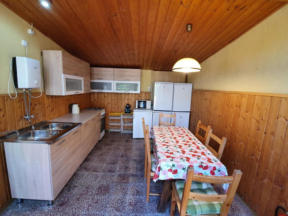 Ferienwohnung Muskatlis Haz Balatonlelle Exterior foto