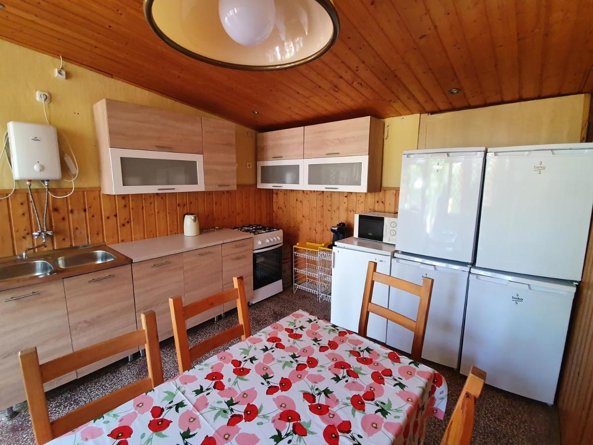 Ferienwohnung Muskatlis Haz Balatonlelle Exterior foto